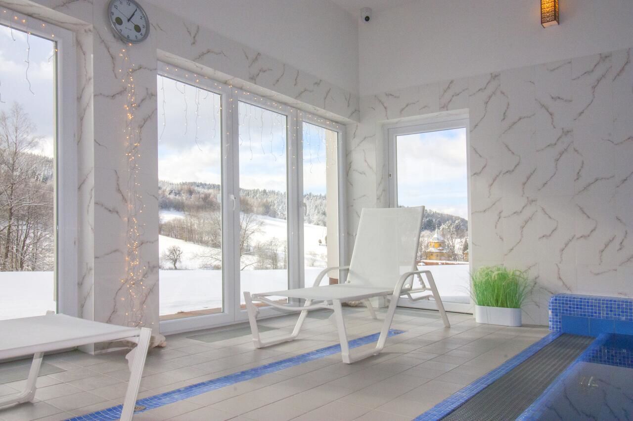 Курортные отели Dwór Leszczowate Wellness & Spa Устшики-Дольне-18