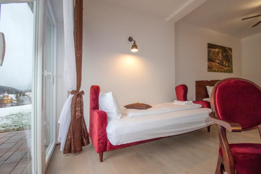 Курортные отели Dwór Leszczowate Wellness & Spa Устшики-Дольне-52