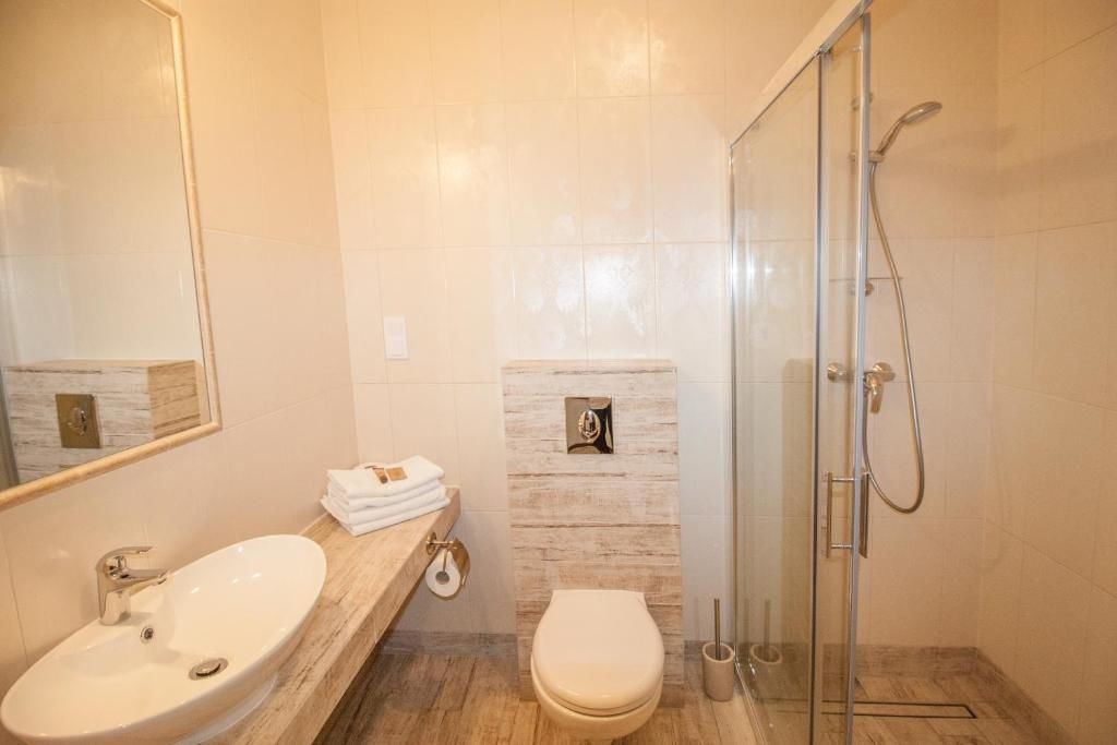 Курортные отели Dwór Leszczowate Wellness & Spa Устшики-Дольне-61