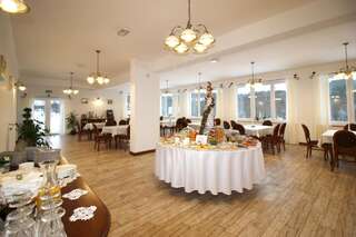 Курортные отели Dwór Leszczowate Wellness & Spa Устшики-Дольне-2
